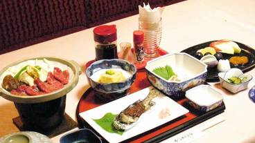 食事・飲み物 / 7