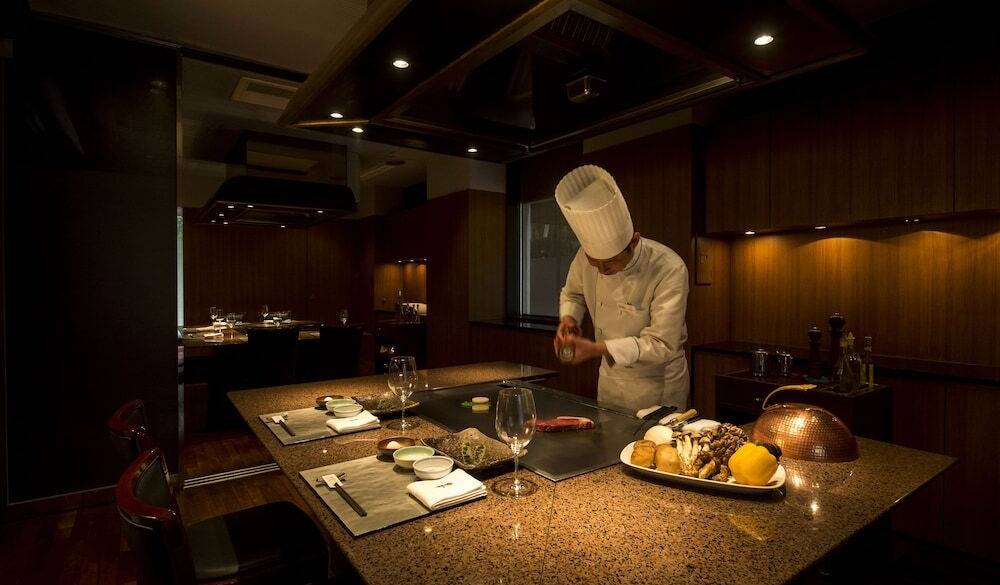 鉄板焼 愛宕 / 1