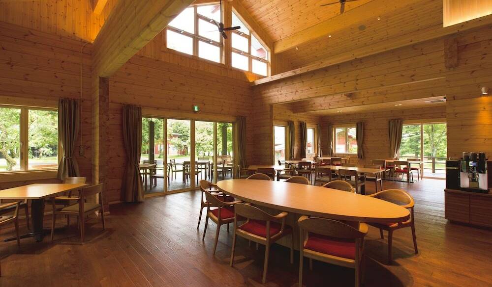 自然に包まれて
爽やかな朝食タイム / 2