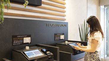 チェックイン / チェックアウト キオスク / 1