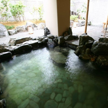 温泉とエステで美が磨ける。女性限定の宿3714625