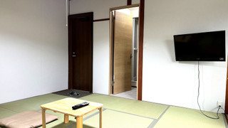 和室8畳 シャワー・トイレ, 洗面台付き (駐車場提供なし)