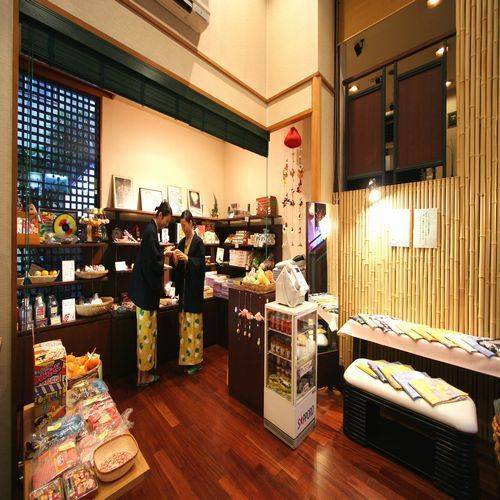 名残惜しさを感じつつ
チェックアウト / 1