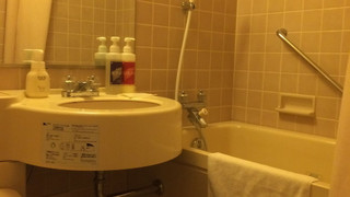 エコノミー ダブルルーム 喫煙可