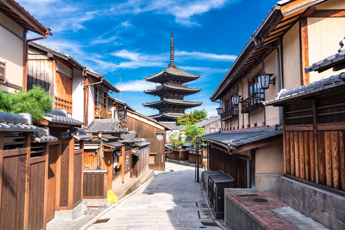 《京都府》八坂の塔・参道