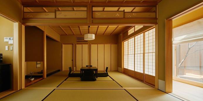 HANARE KYOTO 御宿 長谷川（京都府 町家） / 1