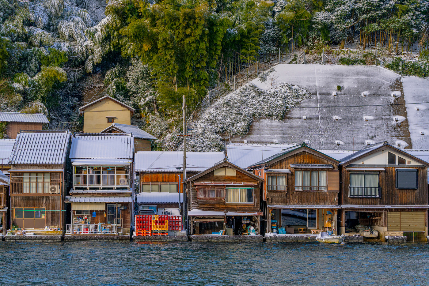 京都　伊根の舟屋（冬）　