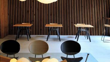 ロビーラウンジ / 34