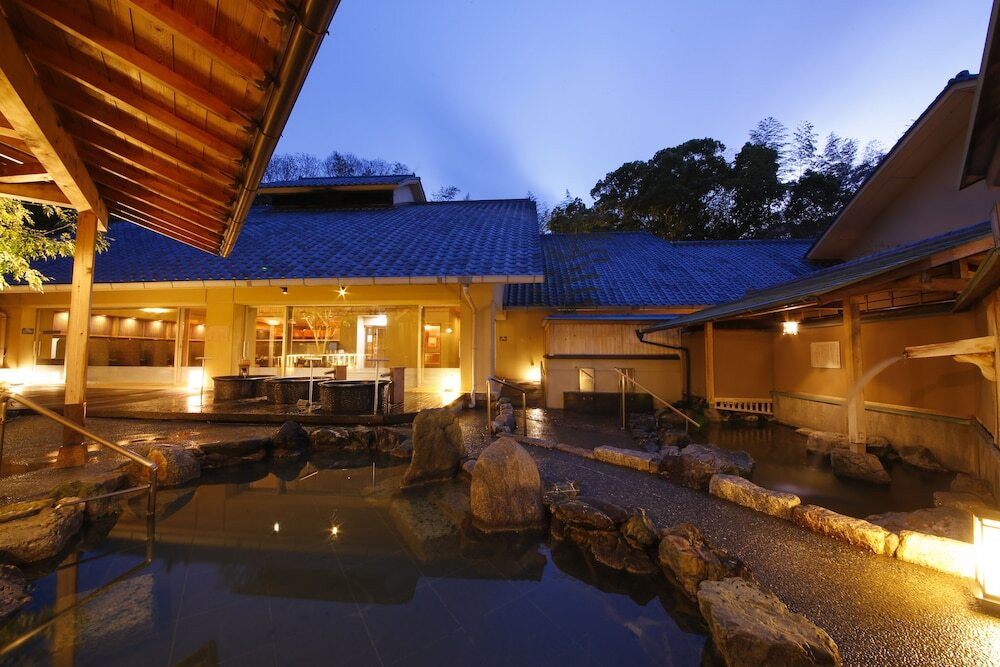 男性用大浴場　外の宮