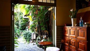 内部エントランス / 3