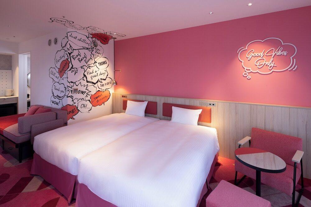 USJまで徒歩約1分、ユニバーサルシティ駅まで徒歩約2分3386183