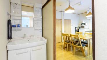 客室内のダイニングエリア / 6