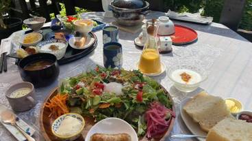 テラスでの朝食風景 / 8