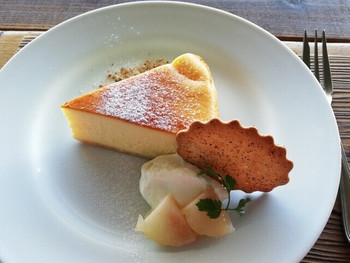 「BRING BOOK STORE」 料理 120305650 ホワイトチョコチーズケーキ