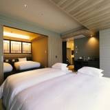 温泉展望風呂付和洋室 / 3