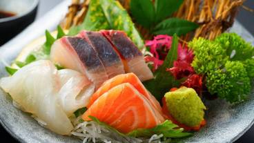 食事・飲み物 / 1