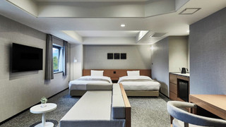 デラックスツイン (2ダブルベッド) 2～5名 禁煙