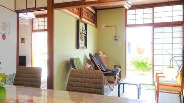 客室内のダイニングエリア / 21