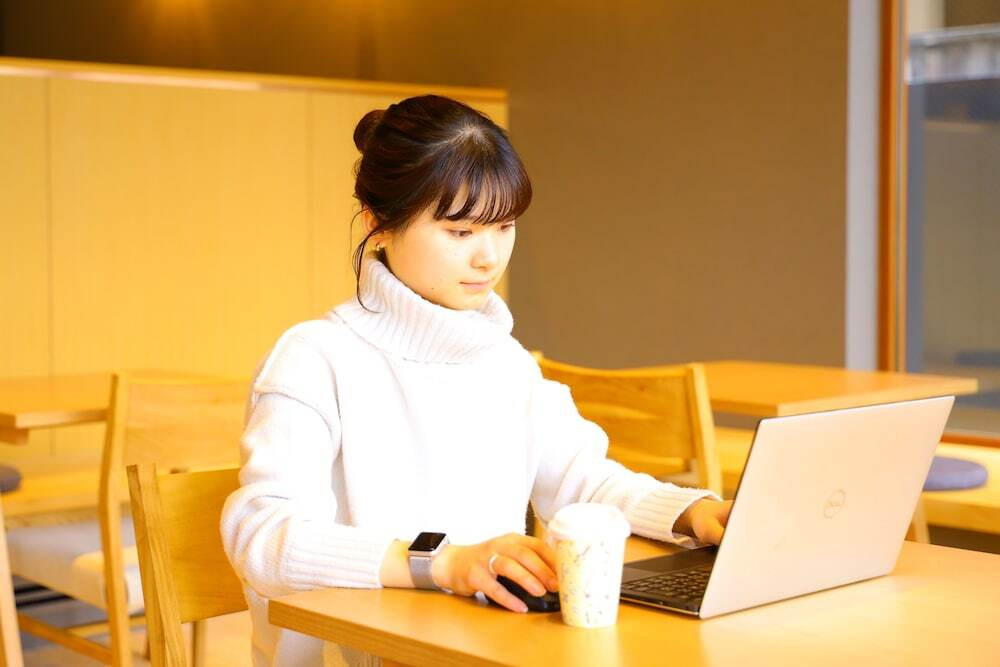 ロビーラウンジ