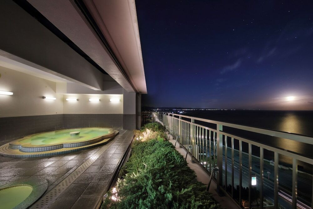 グルメさん必見。美食を堪能する温泉リゾート4249492