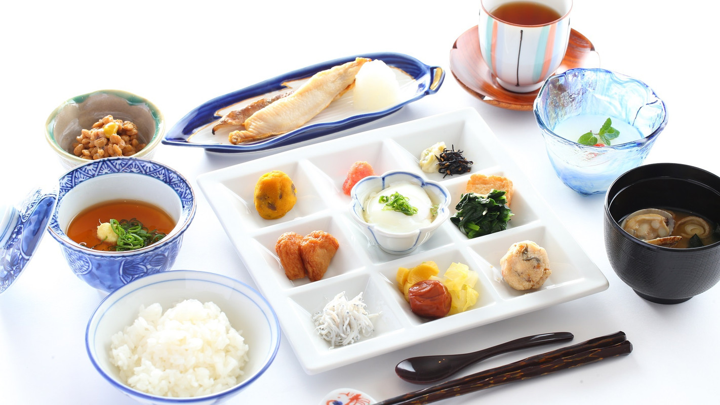 朝食
