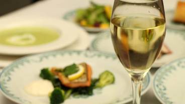 食事・飲み物 / 9