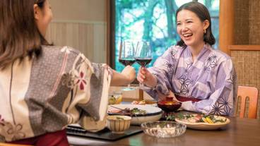 食事・飲み物 / 11