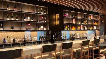 バー「The Coner」② / 10