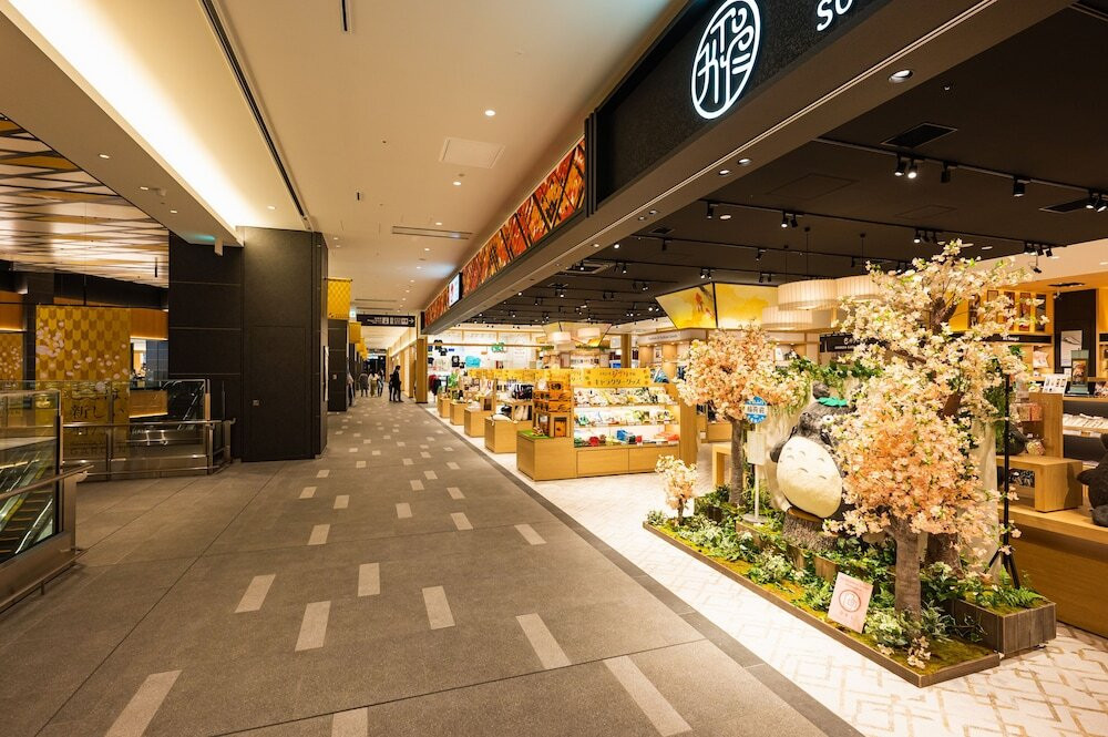 ショッピングモール