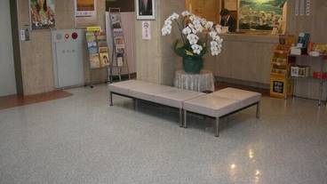 ロビー応接スペース / 4