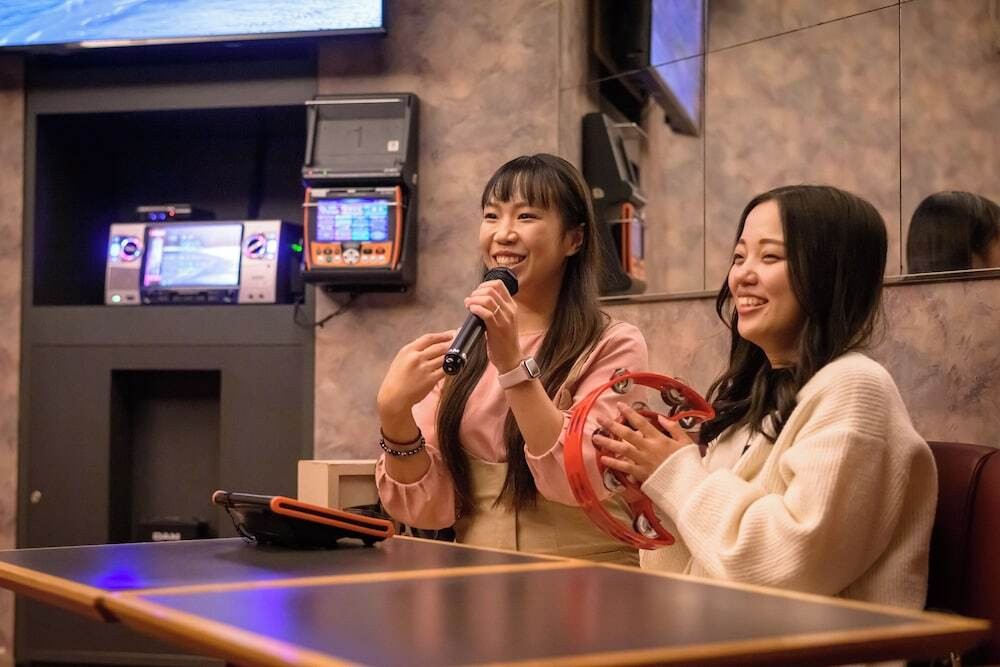 カラオケ ルーム