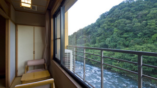 和室 山側 禁煙