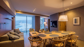 2.5ベッドルーム スイート  温泉付き アンヌプリビュー 禁煙