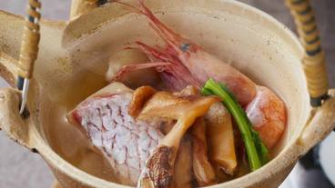 食事・飲み物 / 32