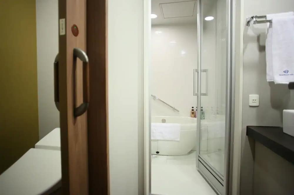 洗い場付きのバスルームで快適♪子ども用のお子様プレートも◎3980325