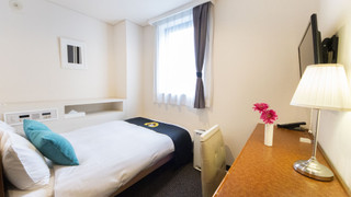 セミダブルルーム 喫煙可