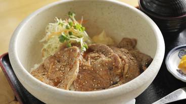 食事・飲み物 / 1