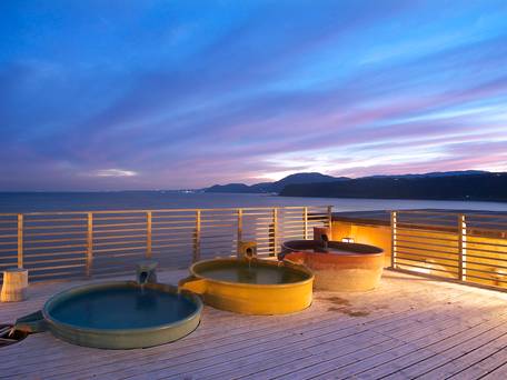 稲取温泉 石花海（せのうみ） / 1