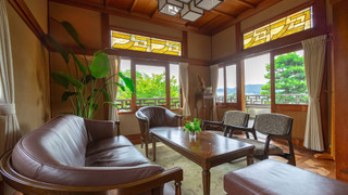 本館 (バス, トイレ付)