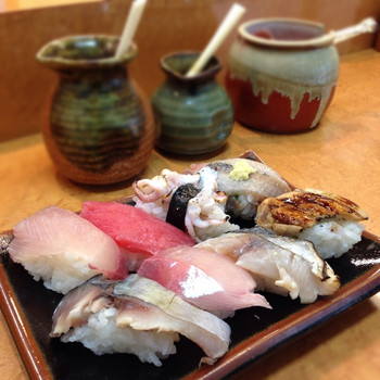 「かなえ寿司」 料理 22438544 一人前（8貫）1000円