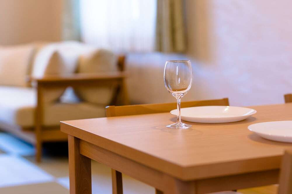 客室内のダイニングエリア