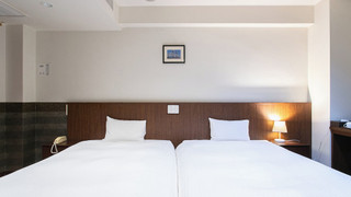 ハリウッドツイン　禁煙