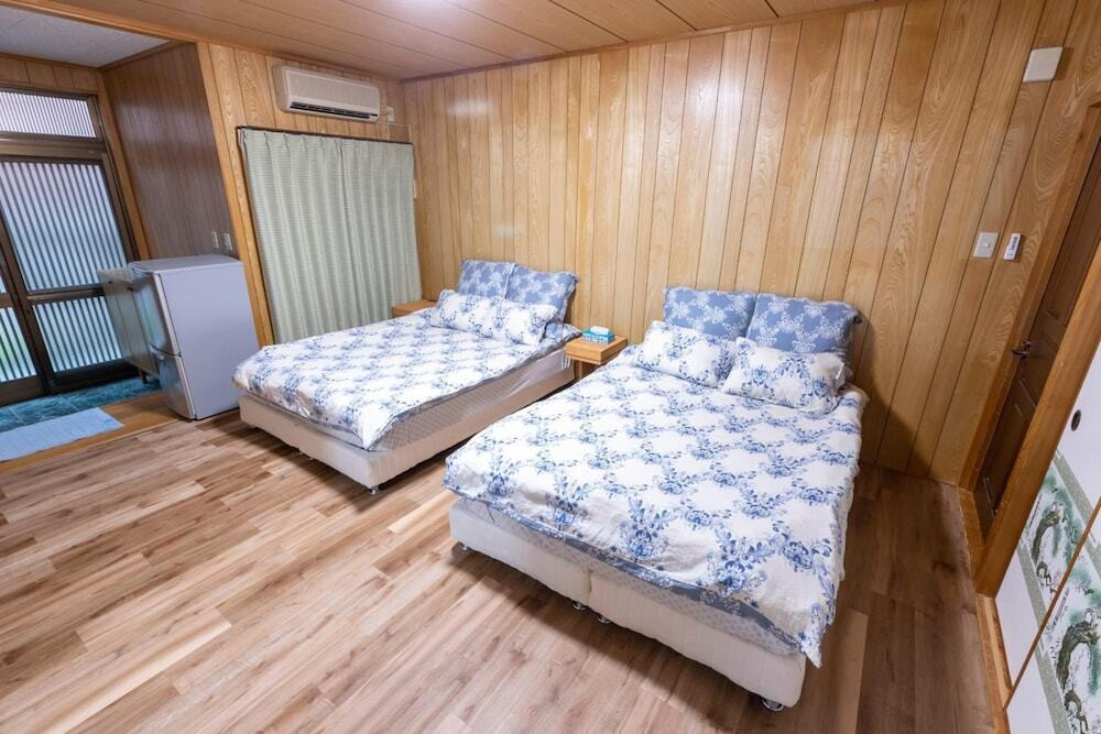 阿波連ビーチ近く♪ユニットバス付きの民宿3494032