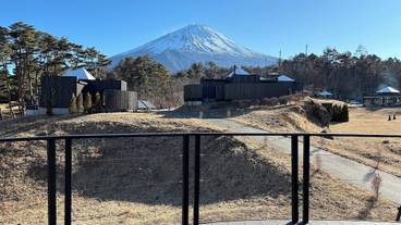 客室 / 18