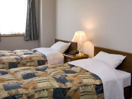 新瀬戸ステーションホテル / 1