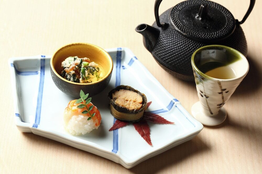 朝食