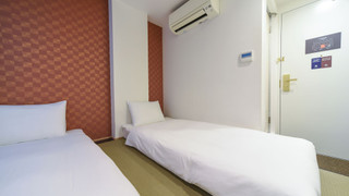 和風ツインルーム シングルベッド 2 台