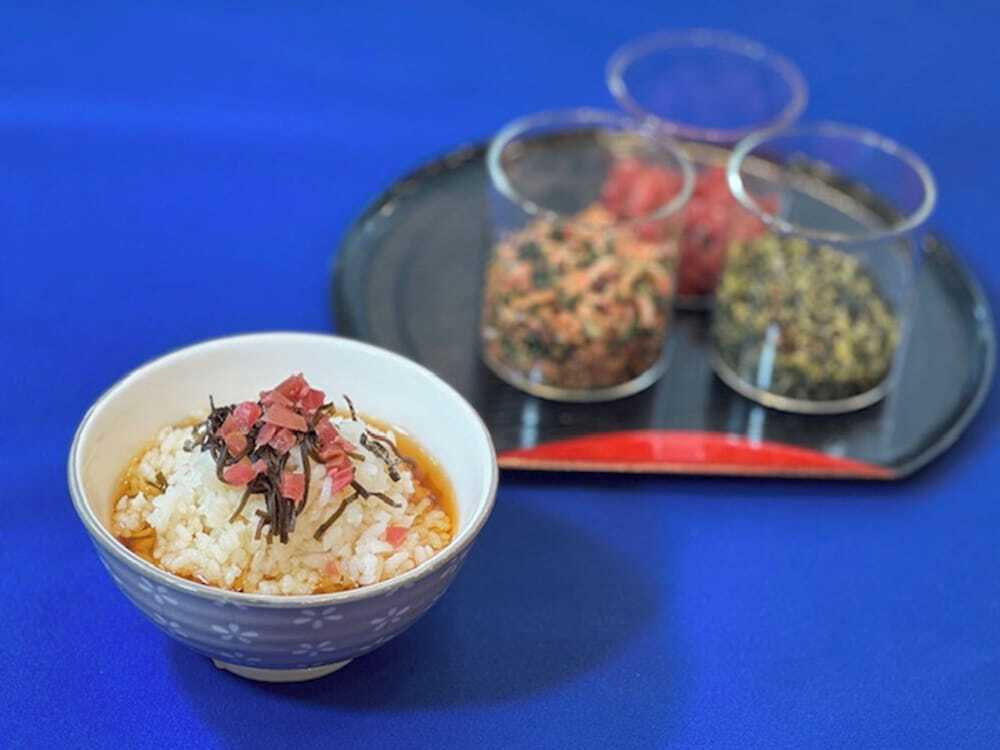 朝食