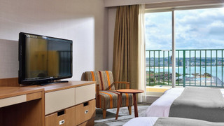 スーペリア ツインルーム クイーンベッド 2 台 禁煙 オーシャンビュー