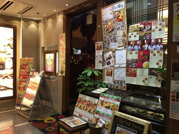 「トムボーイ 106 モアイカフェ 渋谷道玄坂店」外観 654557 外観です